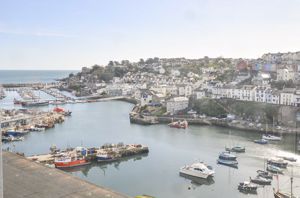 Photo 16- click for photo gallery